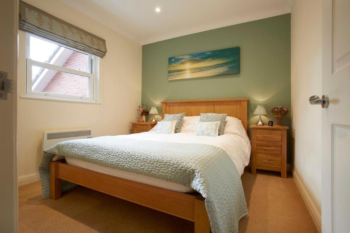 Heart Of The Flat With Free Parking