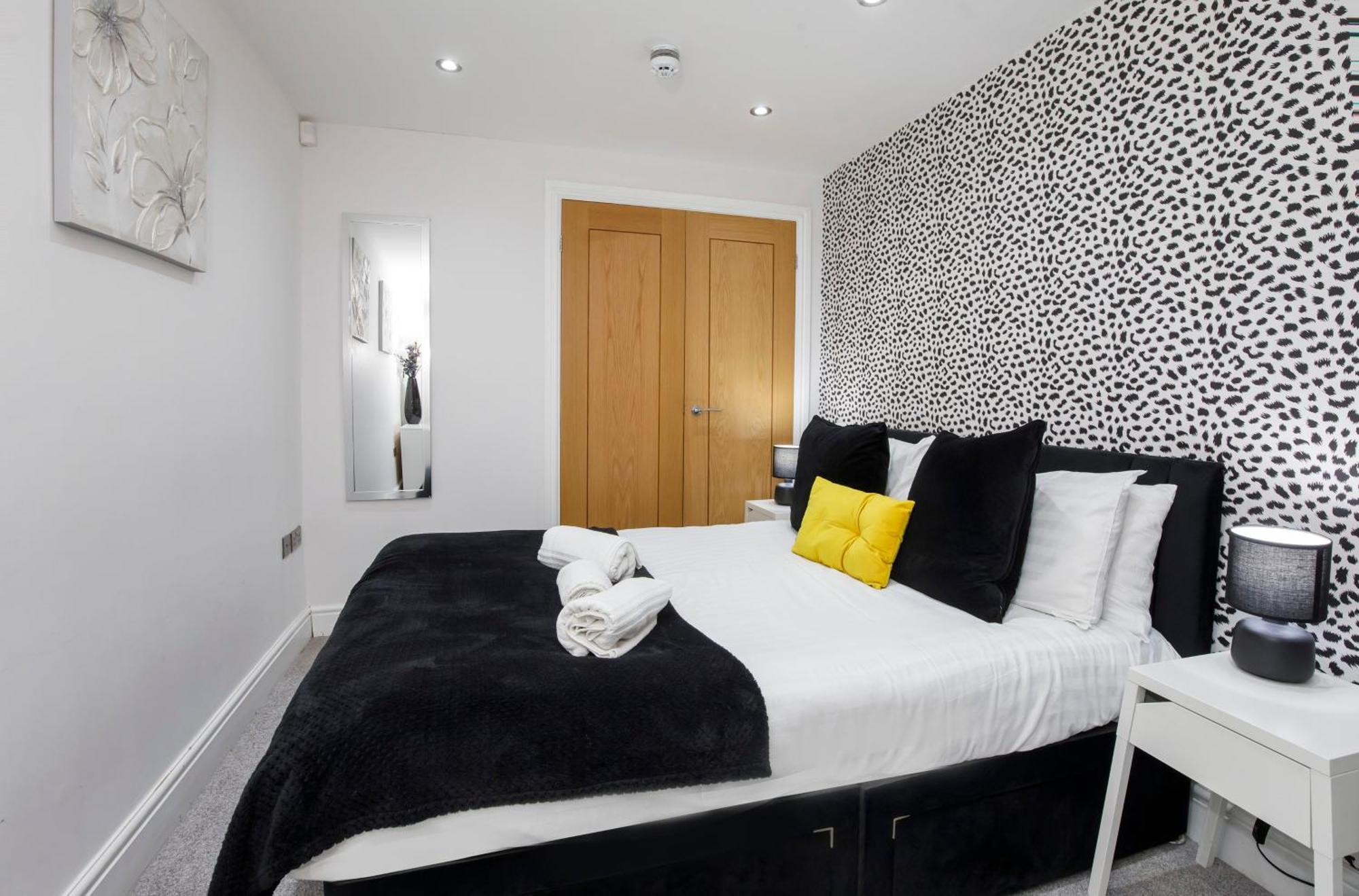 1 The Keyes- Stylish & Spacious With Free Parking *