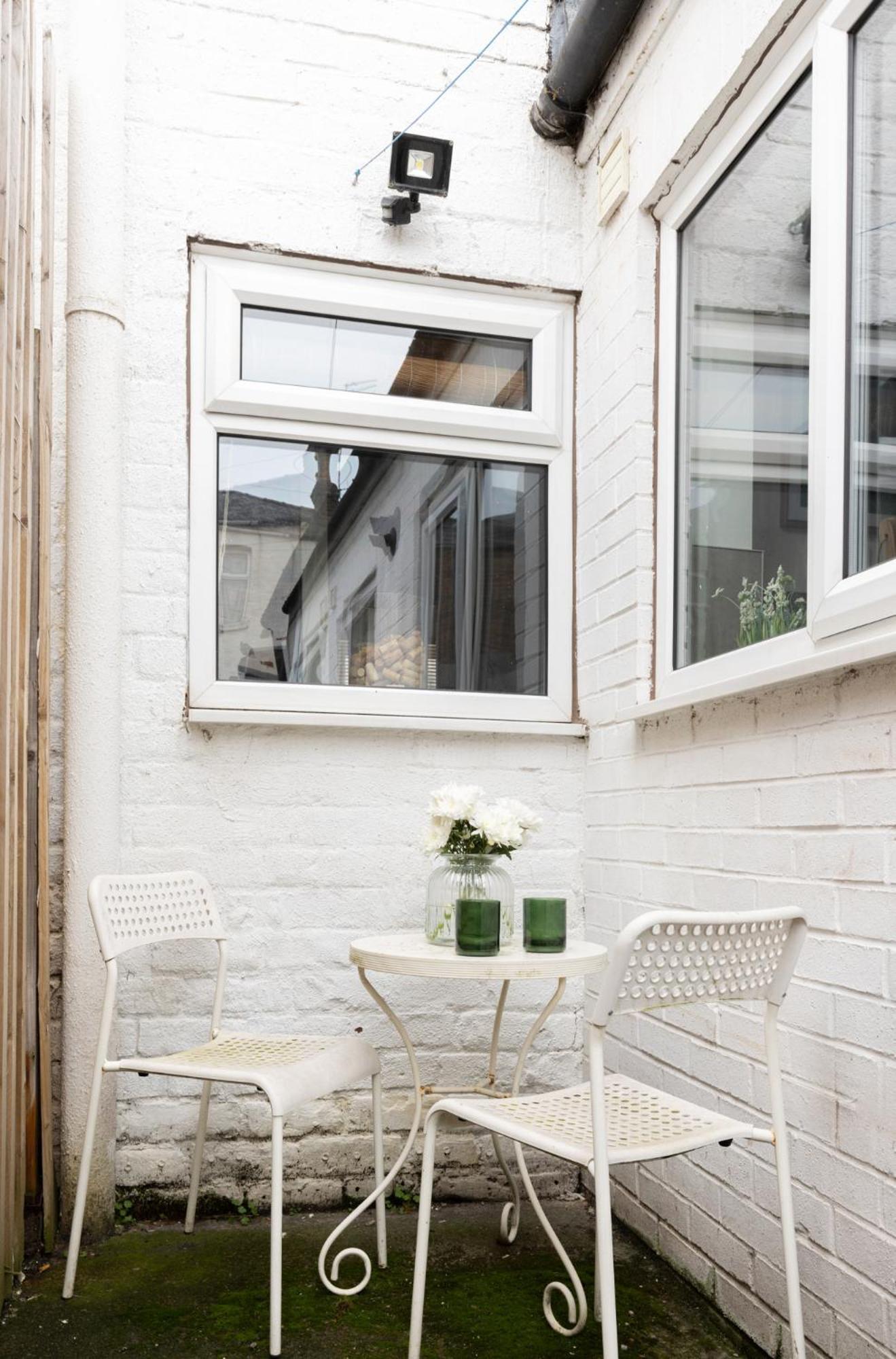 Station House - Quaint Victorian With Free Parking York