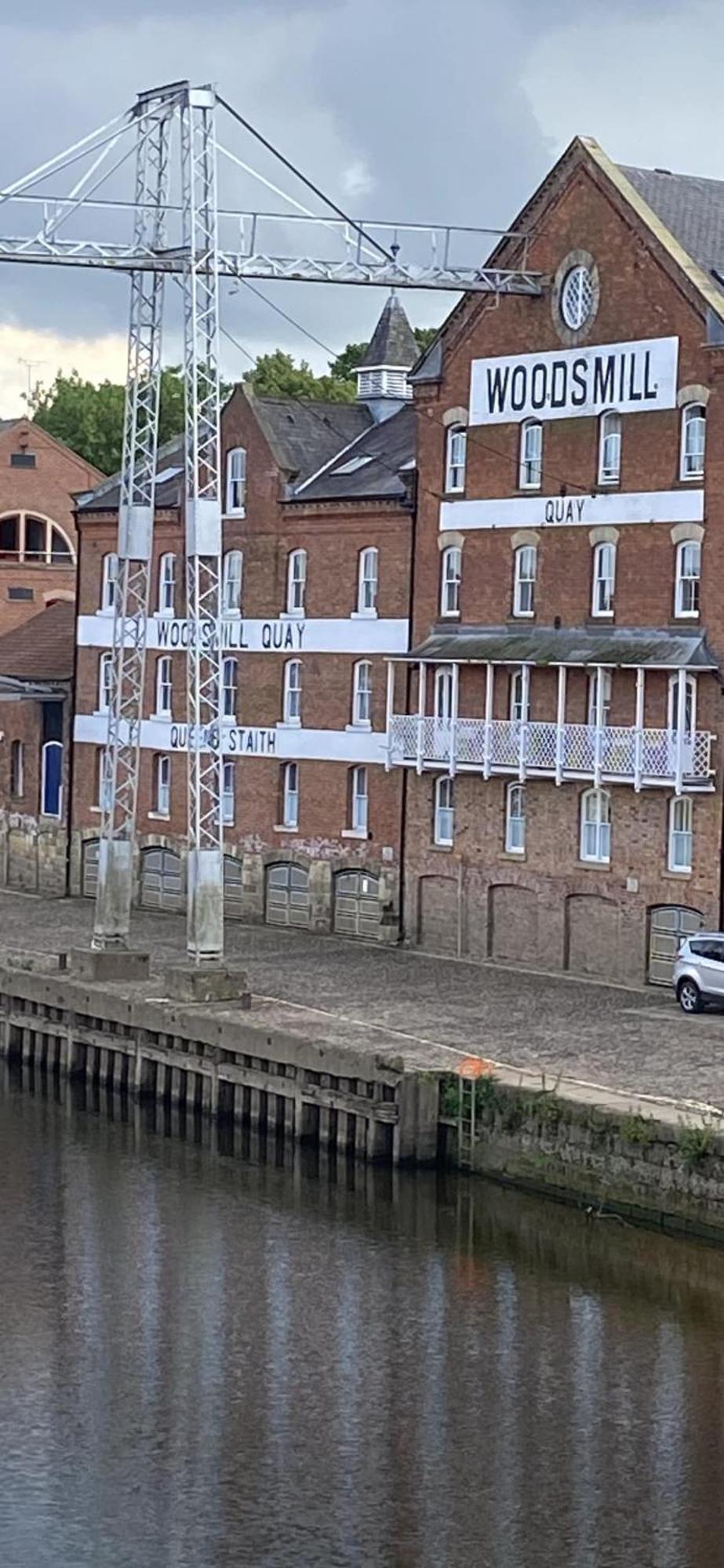 Luxury Woodsmill View - On The River - With Balcony - Recently Refurbished