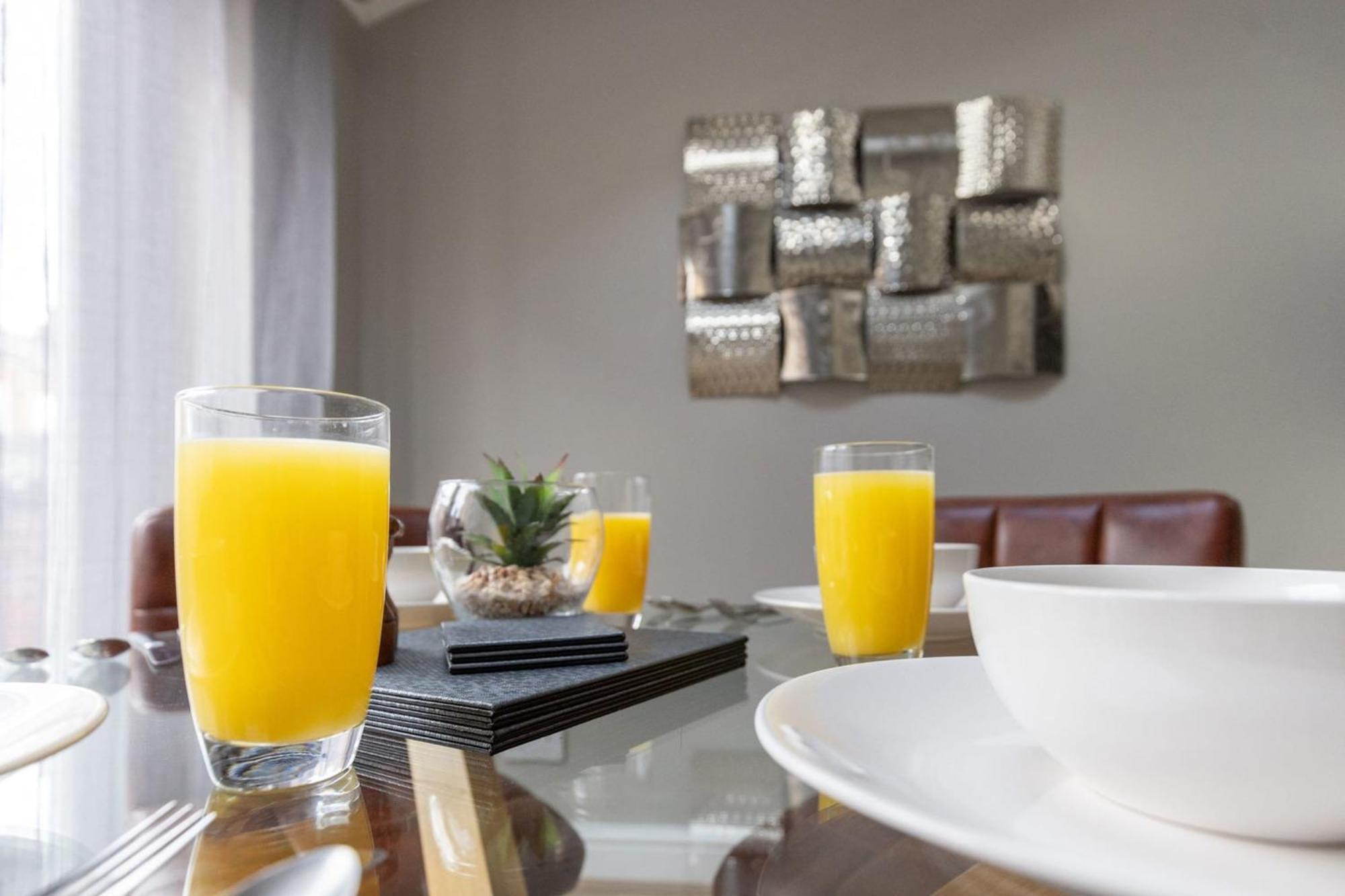 Prospect Place - - Free Parking Holiday home *