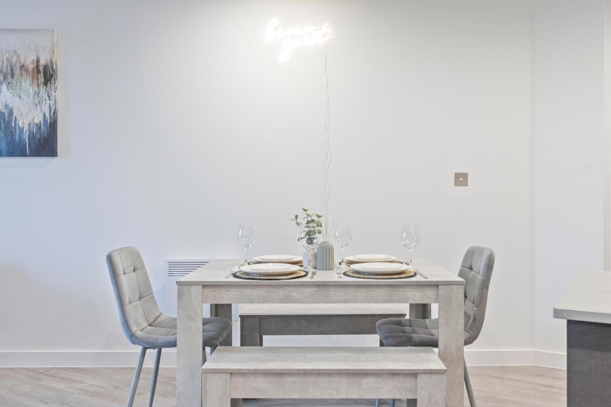 Elegant - Sleeps 5 - Gym Apartment York