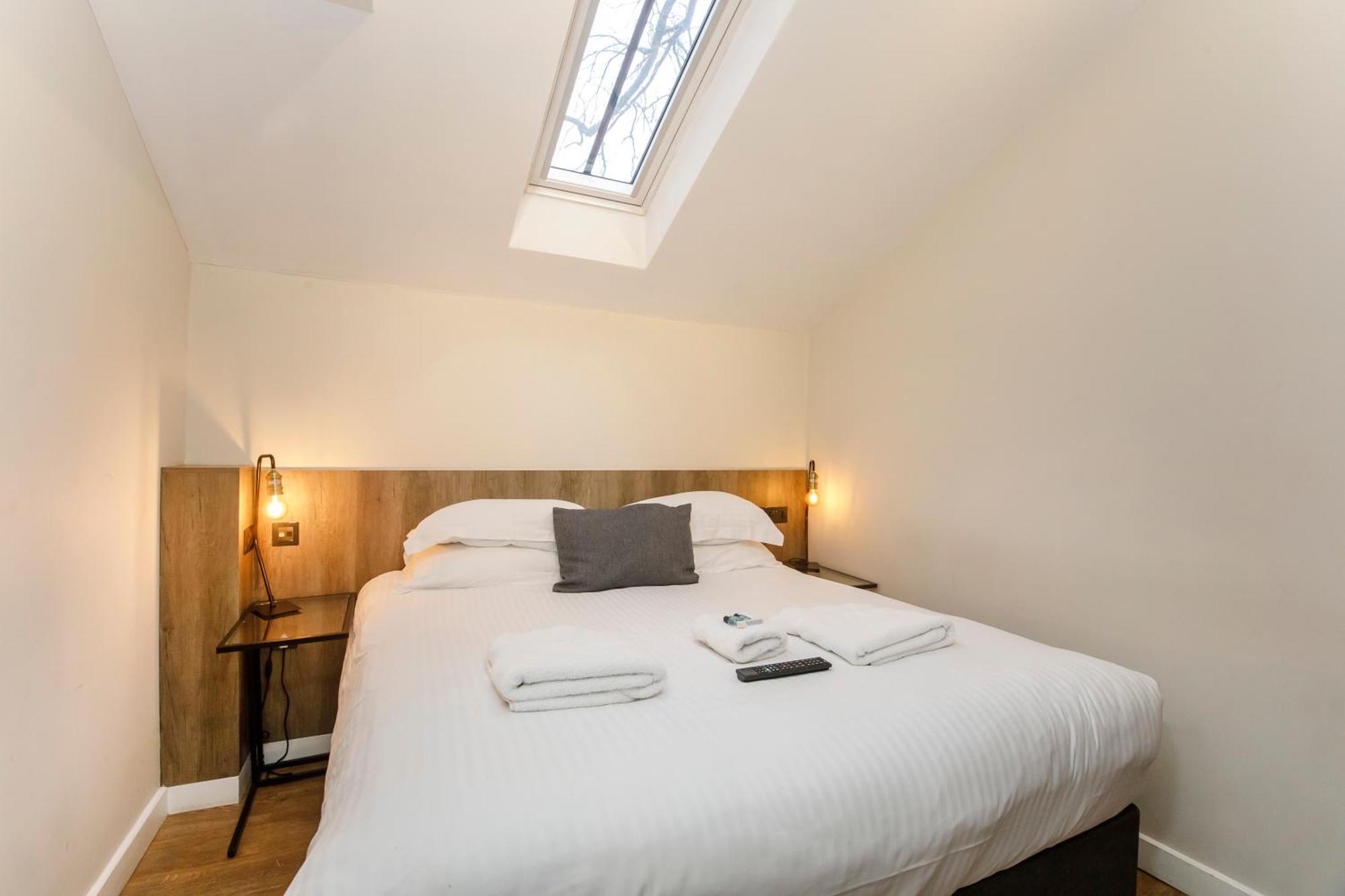 Apartment - Monkbar Mews *