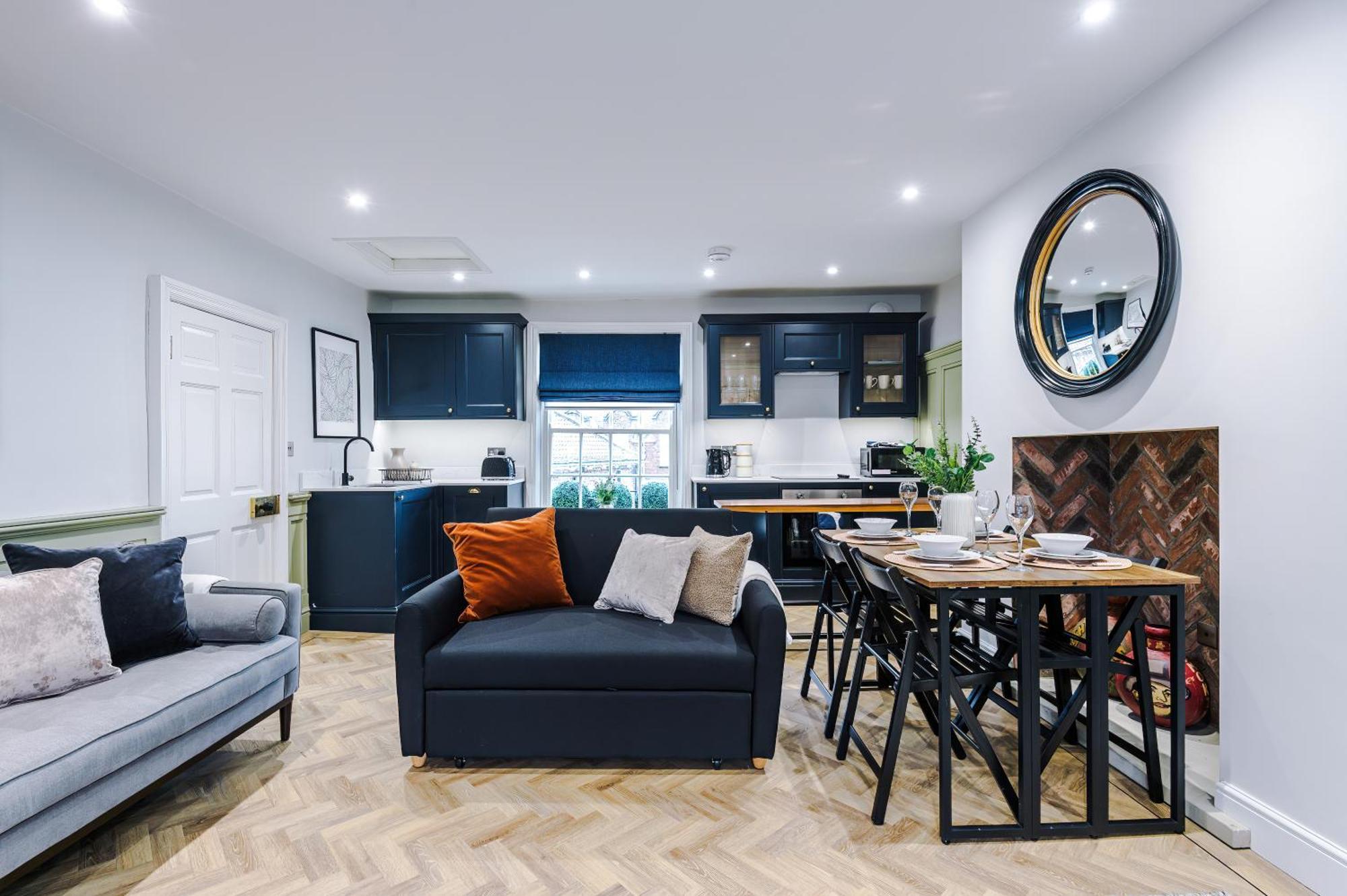Stunning - Sleep 18 York