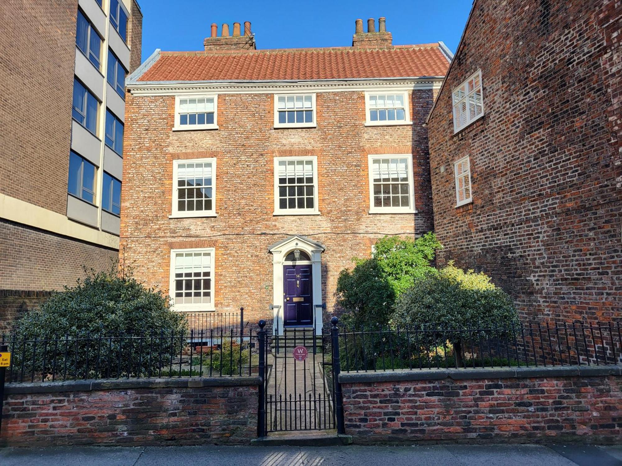 14 St Saviours Place,