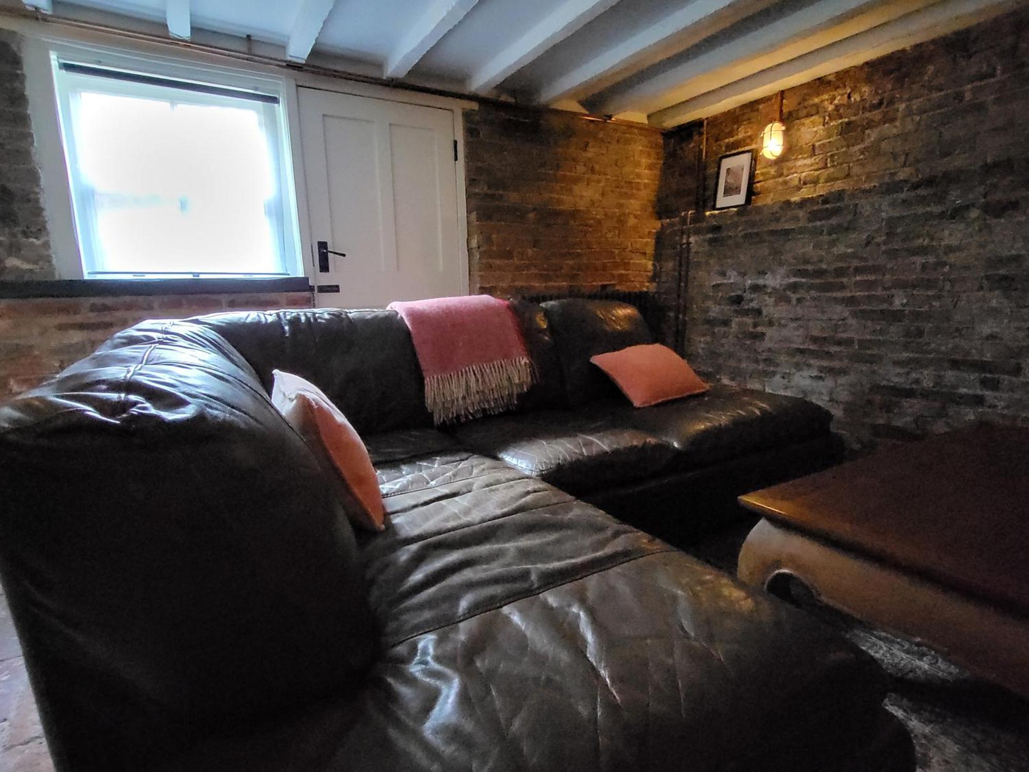 14 St Saviours Place, York