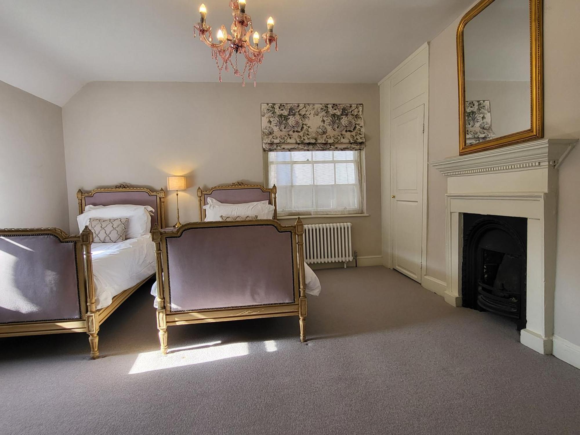14 St Saviours Place, * York