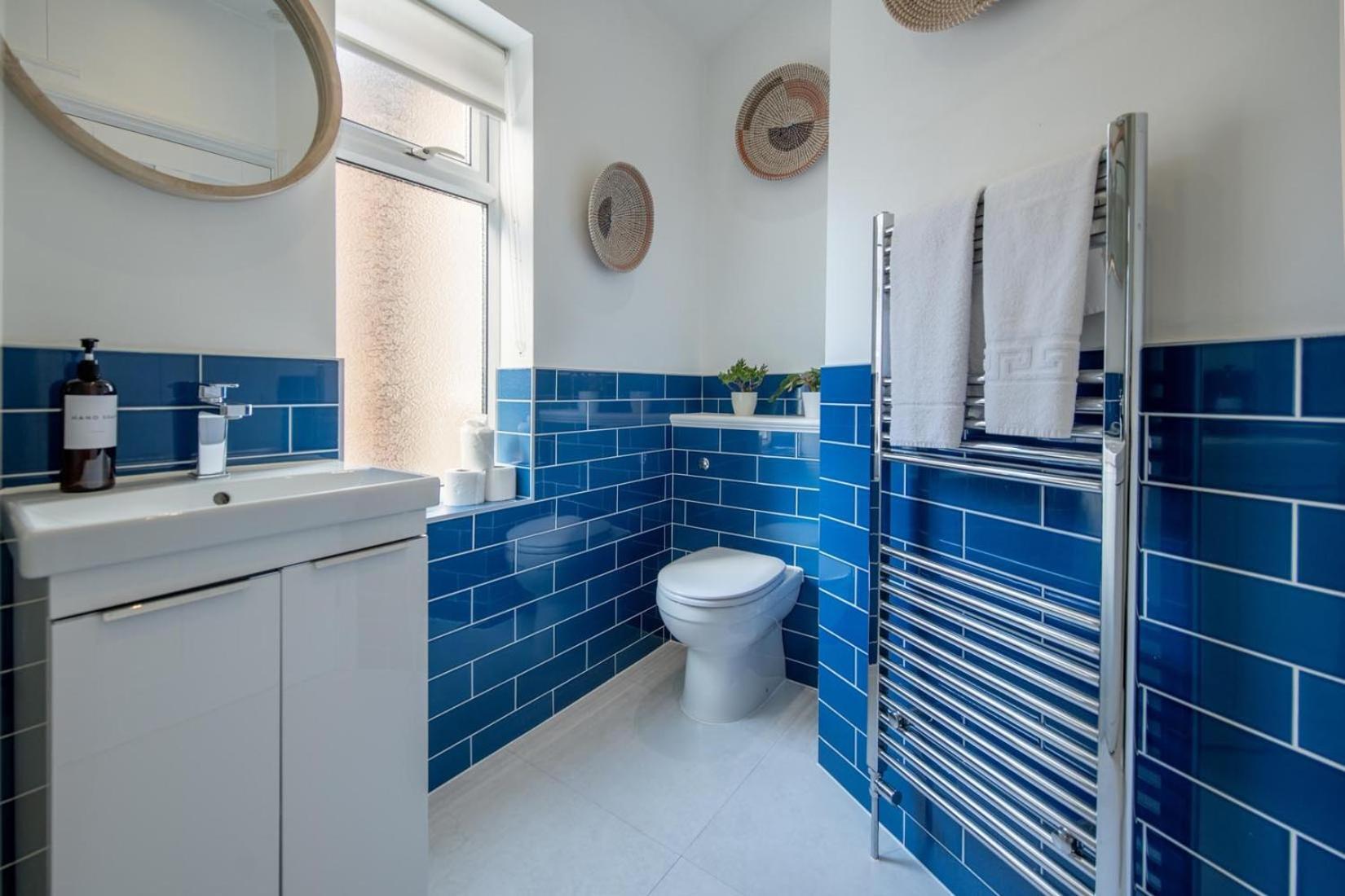 Sycamore House Apartment *