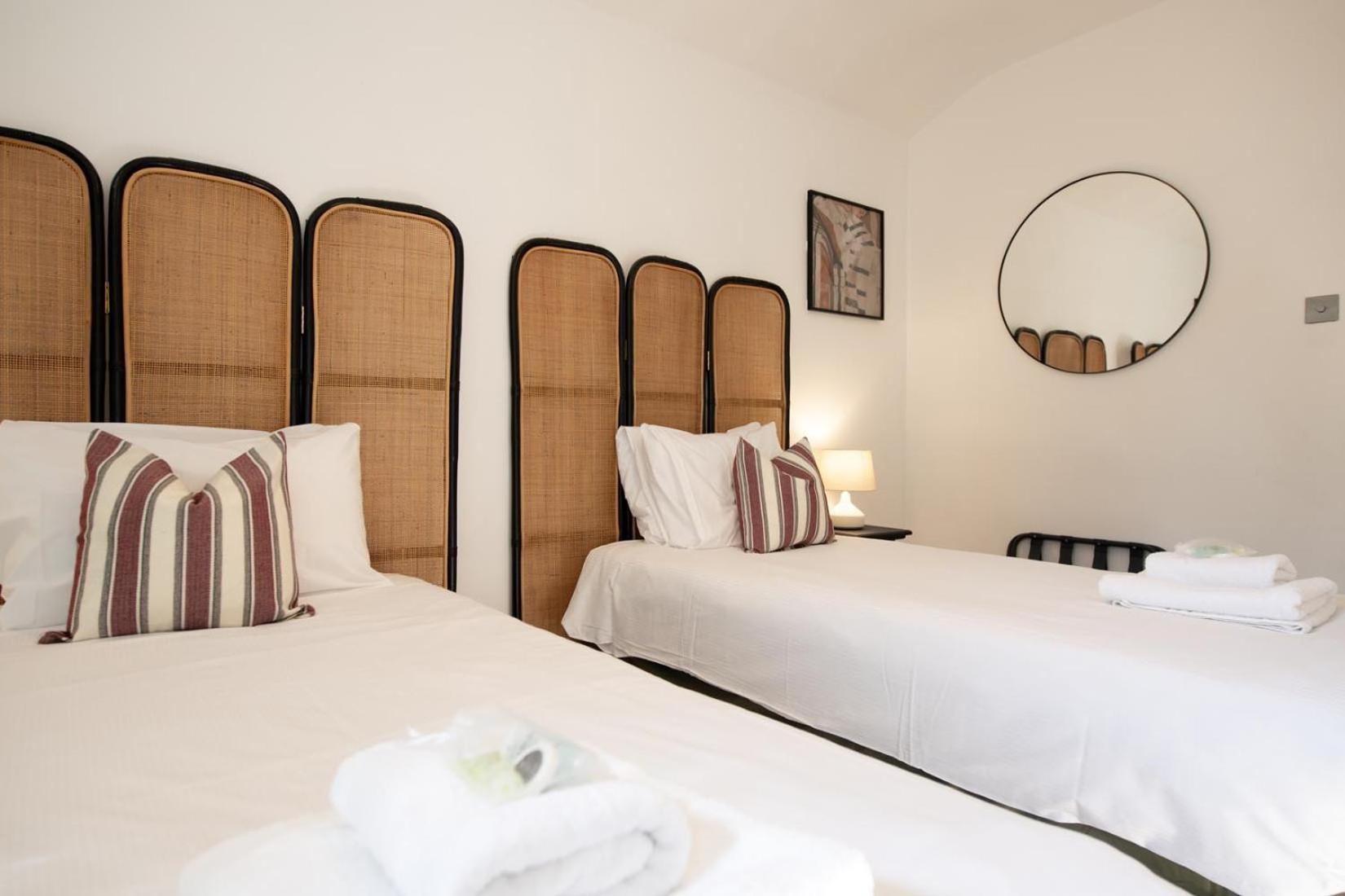 Sycamore House Apartment