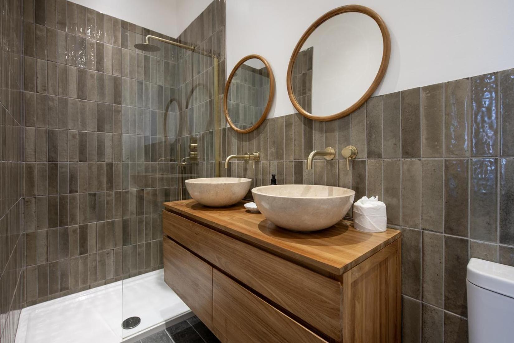 Sycamore House Apartment *