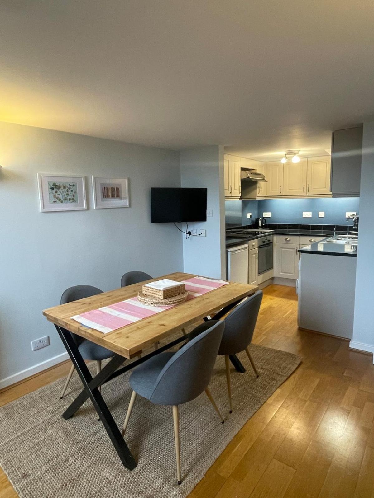 Apartment County House Minster View Free Parking New *