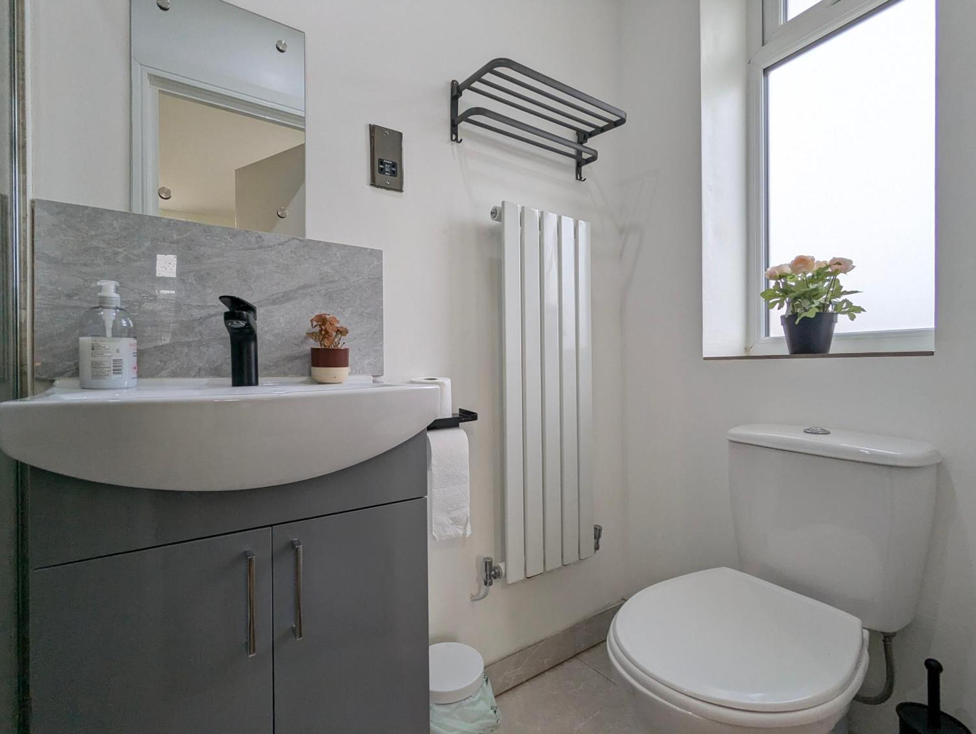 Holiday home 2 Ensuite Bedroom House Near Centre Free Parking York