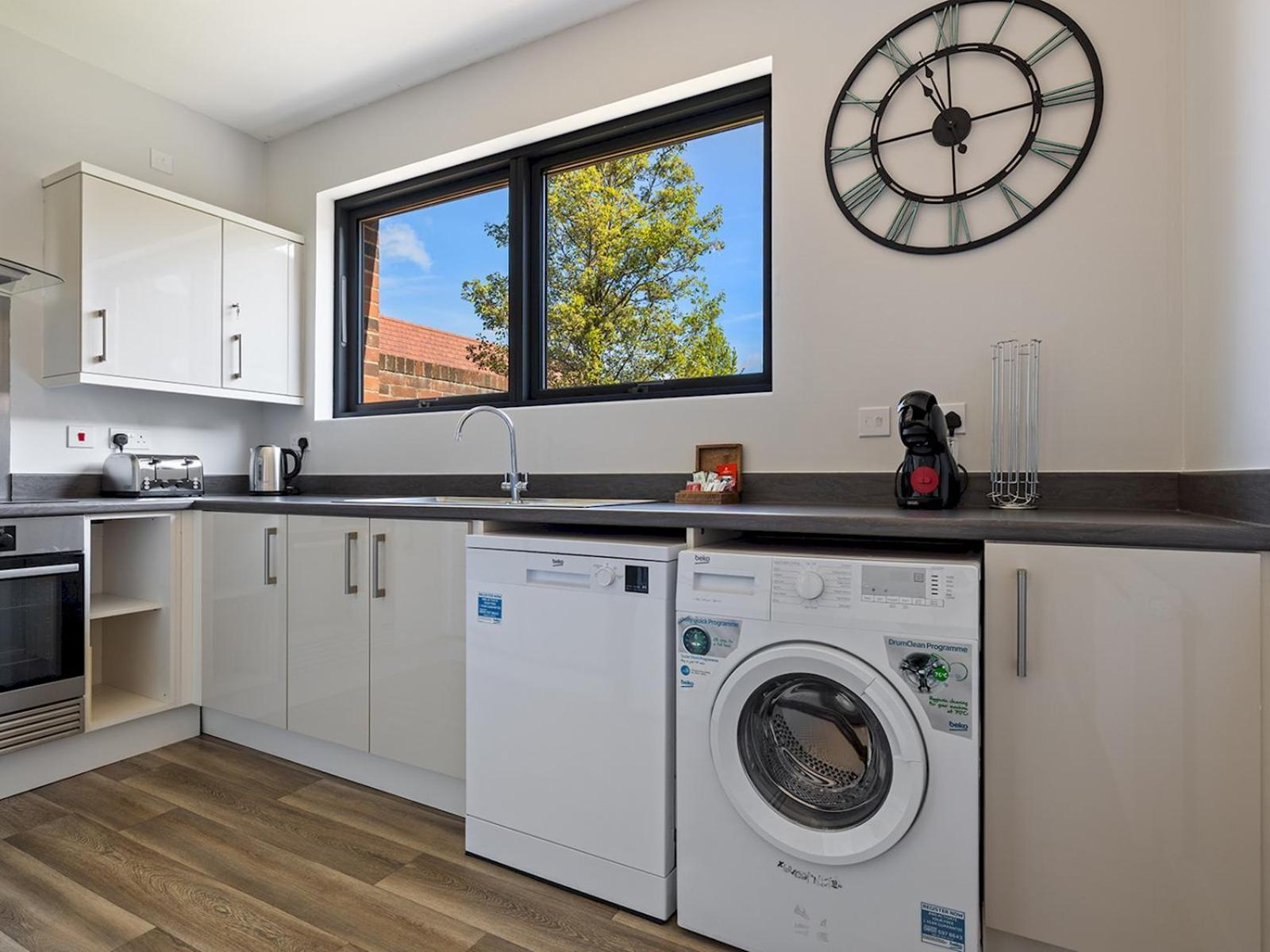 Holiday home Stunning Modern Eco In With Parking Pass The Keys