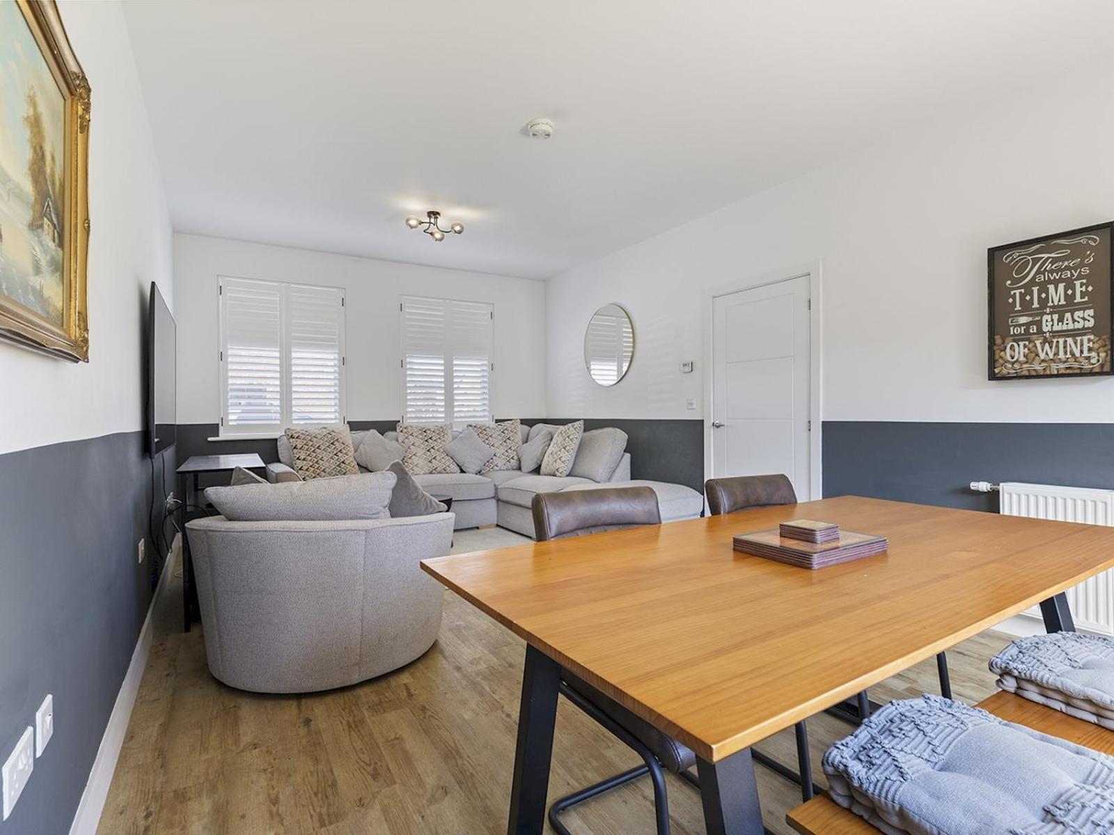 Stunning Modern Eco In With Parking Pass The Keys Holiday home York