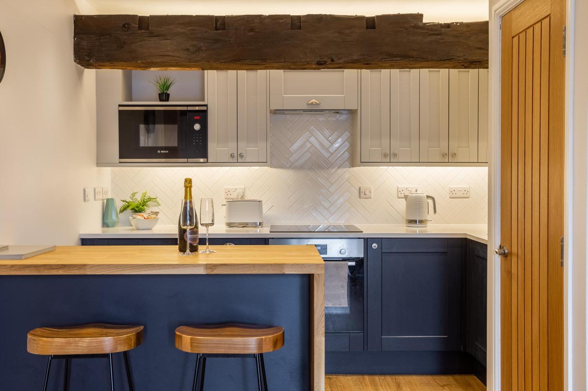 Holiday home Luxury Woodsmill View - On The River - With Balcony - Recently Refurbished York