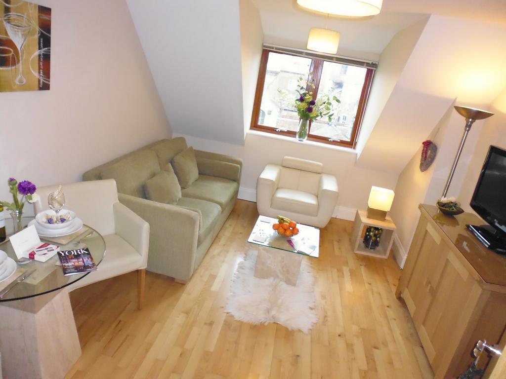 Apartment 11 Talbot Court York