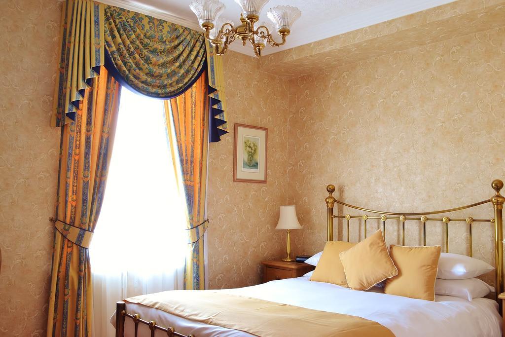 The Hazelwood 4*