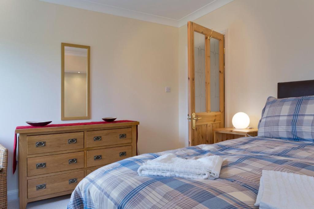 Poplar House Serviced Apartment