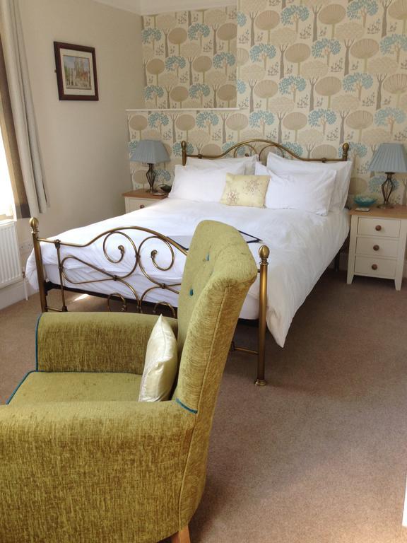 Guest house Bowen House