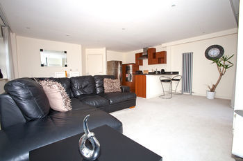 Reubens Court And Apartment York