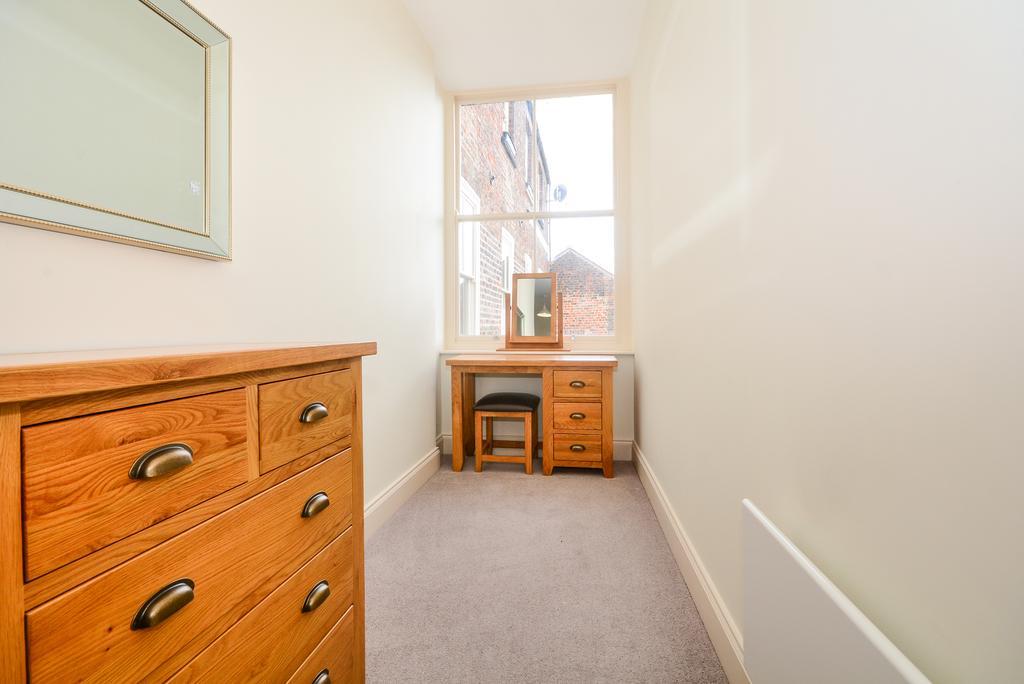 Minster's Keep- Near Minster & Free Parking Apartment York