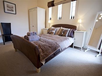 Apartment Reubens Court And