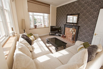 Apartment Reubens Court And