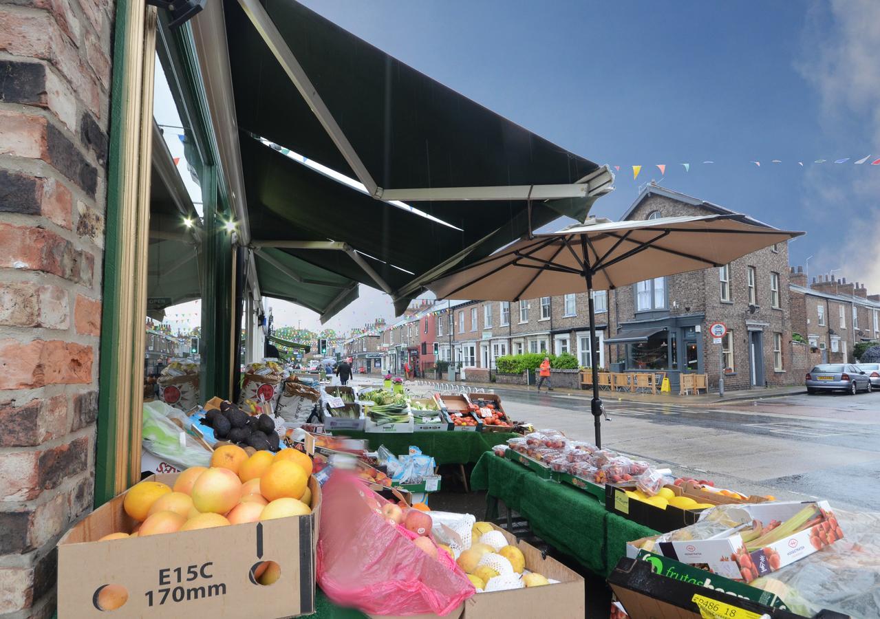 Lucy's Lodge- Stylish On Vibrant Bishy Road With Free Parking