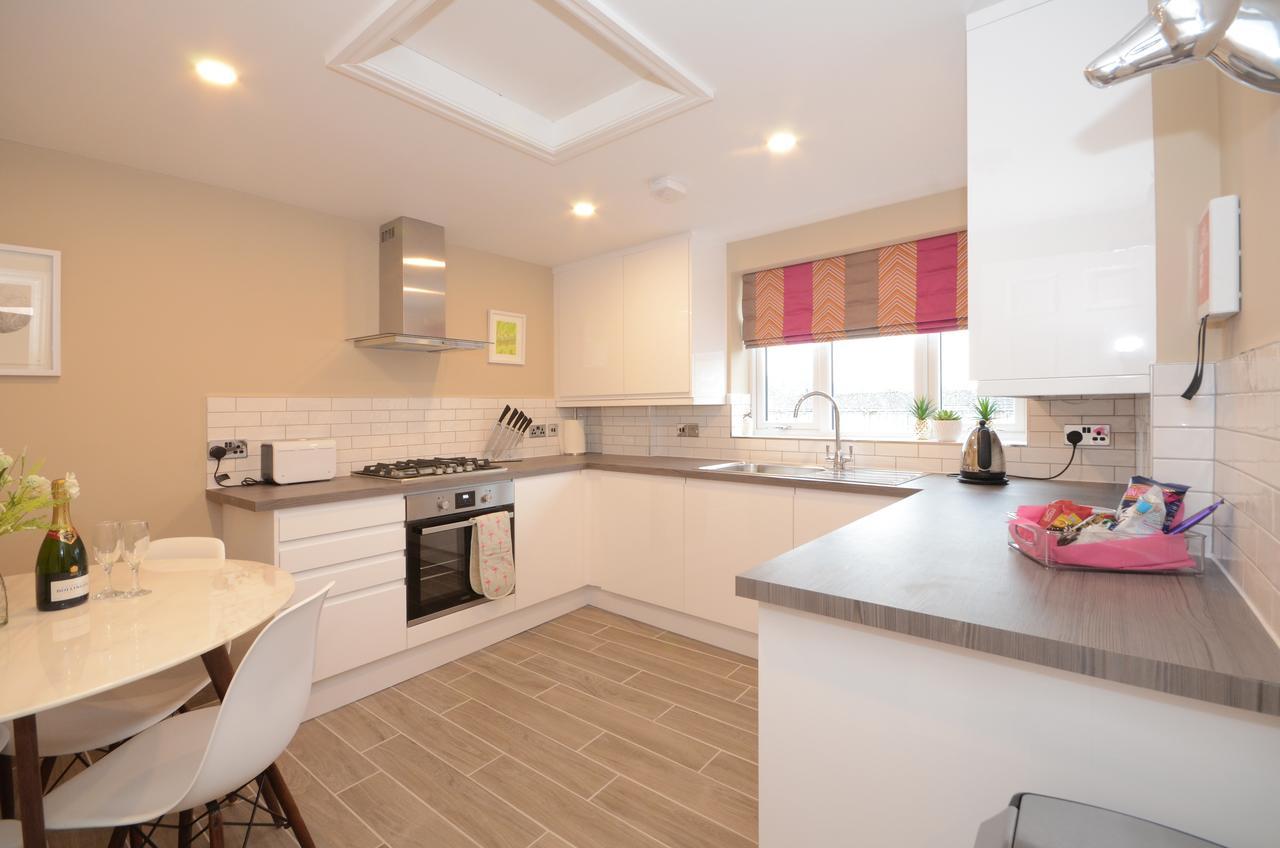 Lucy's Lodge- Stylish On Vibrant Bishy Road With Free Parking Apartment York