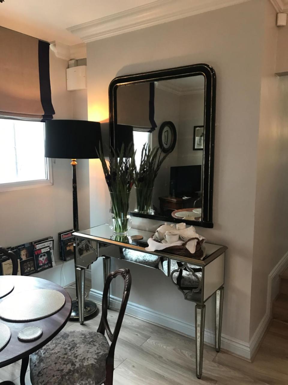 Coppergate Apartment *