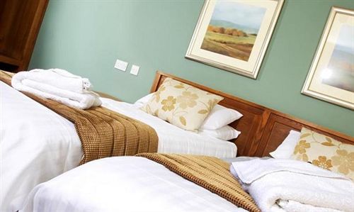 Inn The Red Lion 3*