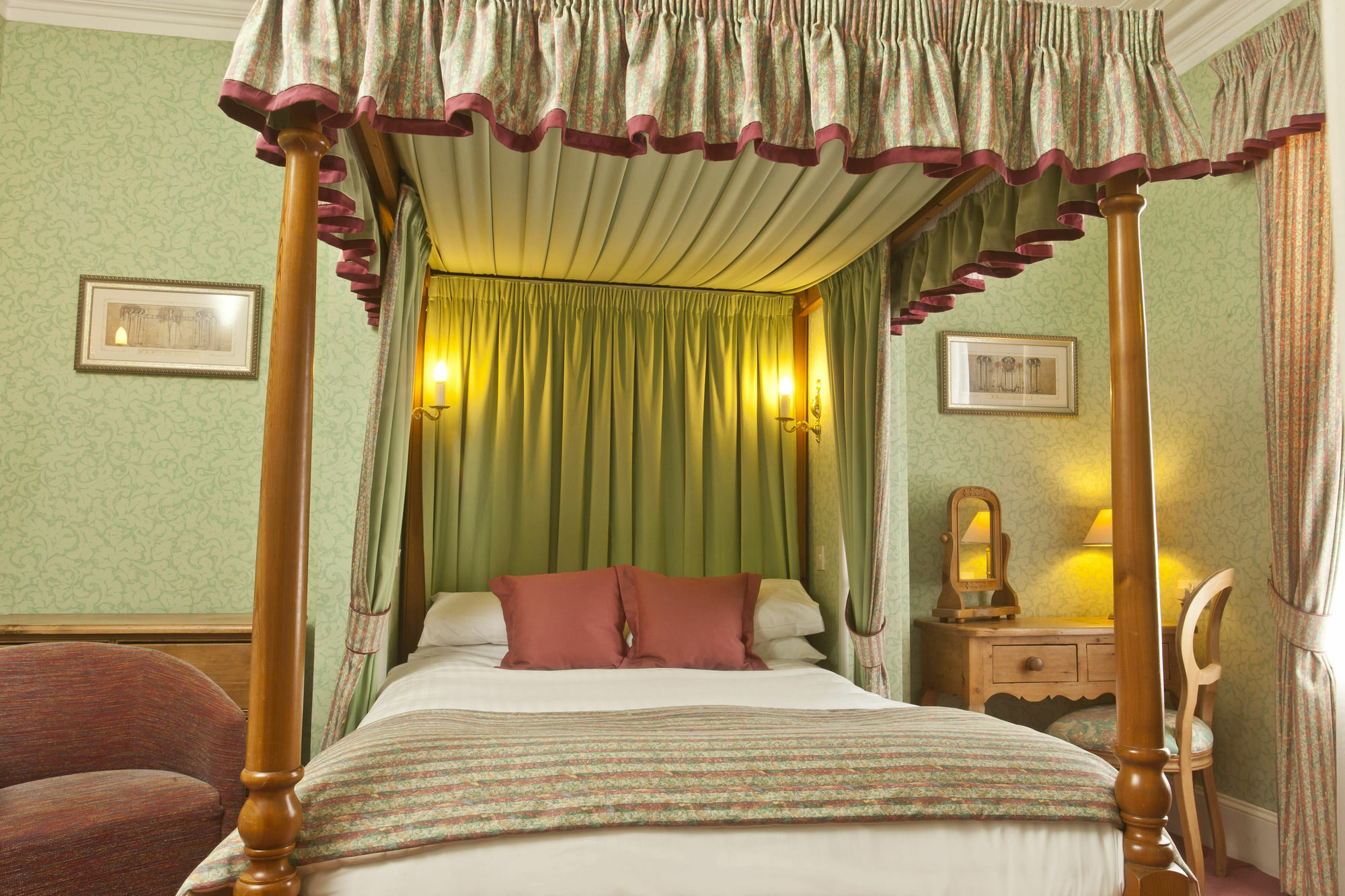 The Hazelwood Guest house 4*