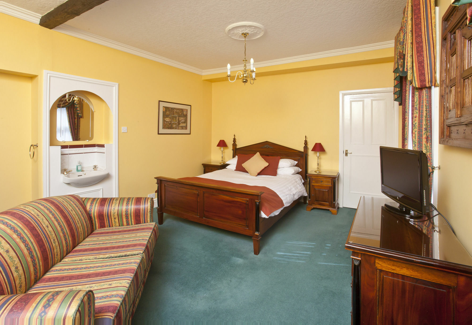The Hazelwood 4*