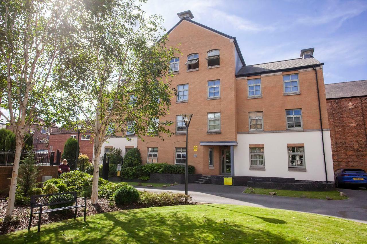 Church View, Gibson House Parking Included Apartment York