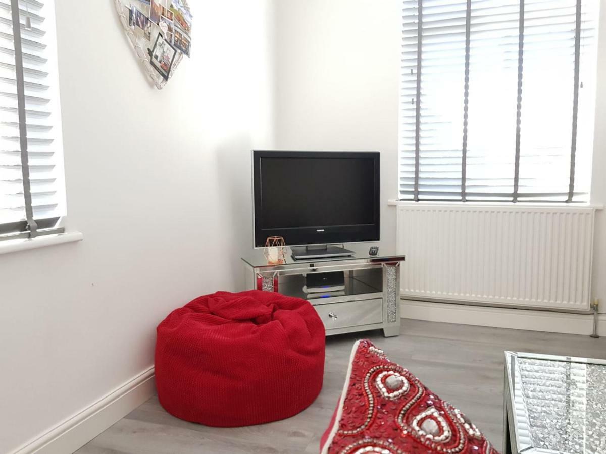 Prosecco Palace Apartment York