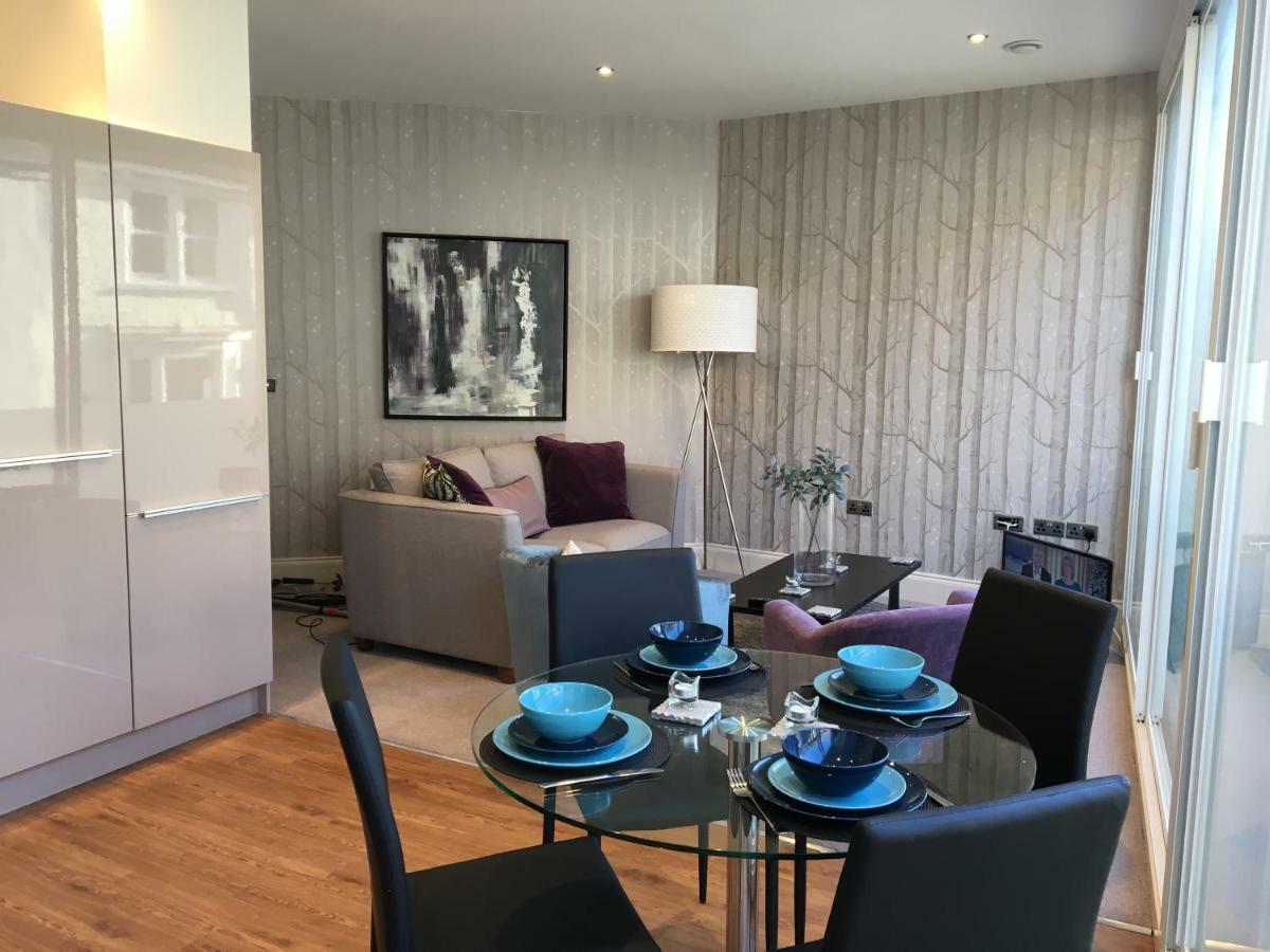 Star Tree Apartment York