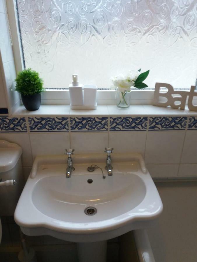 Apartment 60 Kitchener Street *