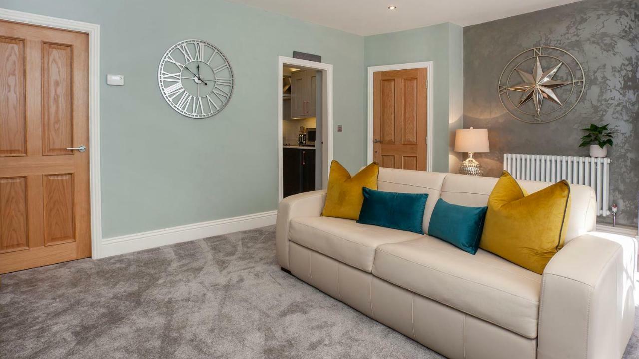 1 Bootham Apartment