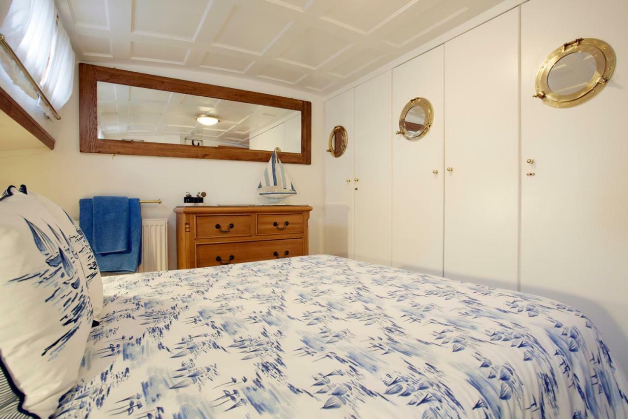 Motor Vessel Till York