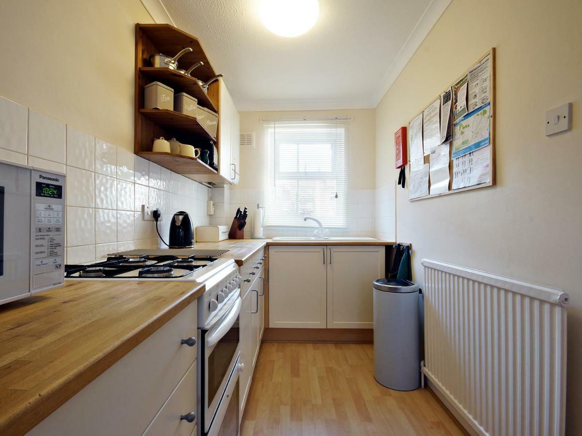 10 Pear Tree Court * York