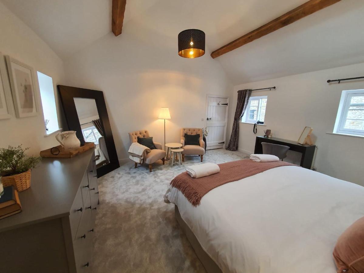 Host & - Greengate York