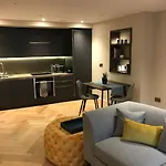 Hq Apartment York