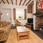 Ascot Cottage