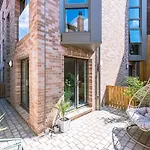 Bootham Row Hideaway