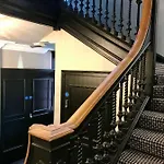 10 Bootham House - Luxury City Centre Apartment With Free Parking For One Car