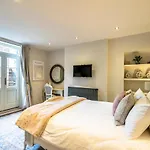 The Retreat At Dukes Townhouse