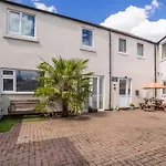 2 Ascot Mews - The Den York