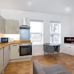 Henry Court Apartment 4