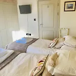 Cowdale Cottage