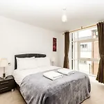 City Apartments - Fetter Lane